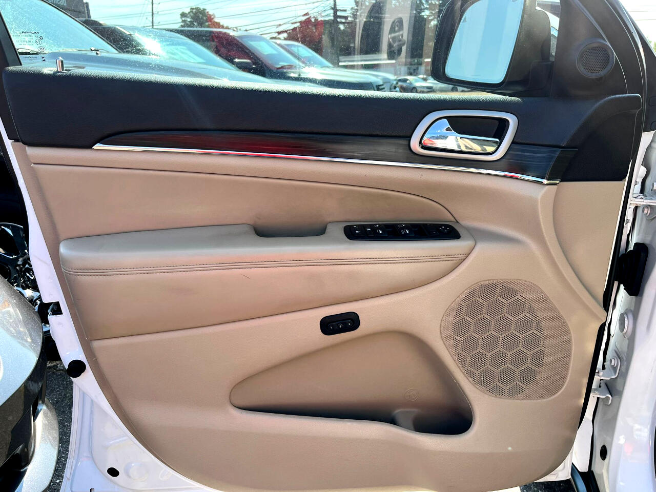 Jeep Grand Cherokee Limited 2WD 2020 Jeep Grand Cherokee Limited 2WD 2020