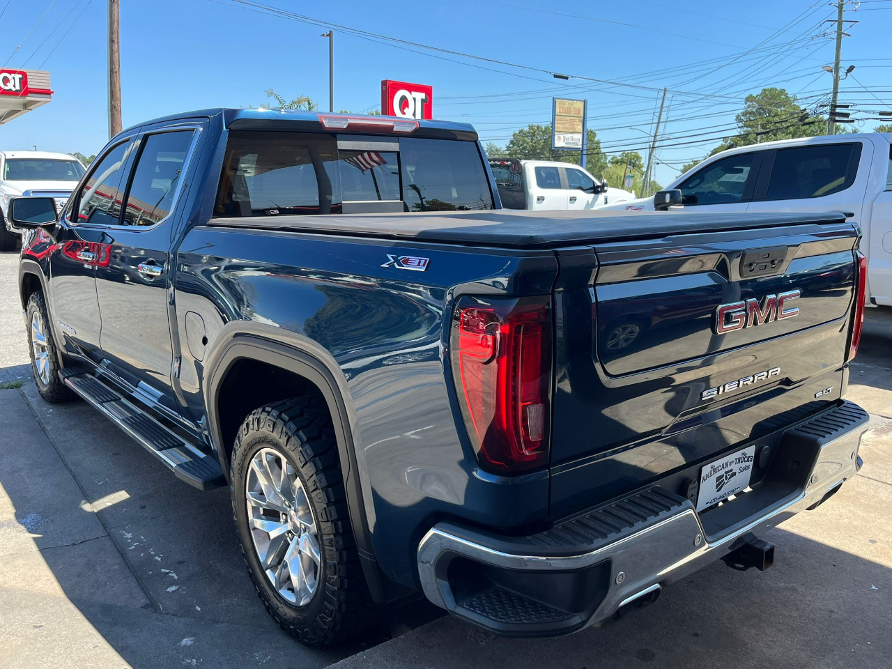 GMC Sierra 1500 SLT Crew Cab Short Box 4WD 2020 GMC Sierra 1500 SLT Crew Cab Short Box 4WD 2020