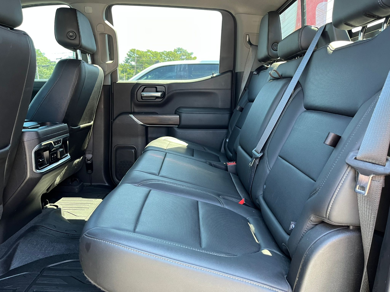 GMC Sierra 1500 SLT Crew Cab Short Box 4WD 2020 GMC Sierra 1500 SLT Crew Cab Short Box 4WD 2020