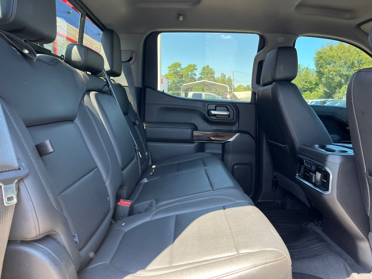 GMC Sierra 1500 SLT Crew Cab Short Box 4WD 2020 GMC Sierra 1500 SLT Crew Cab Short Box 4WD 2020