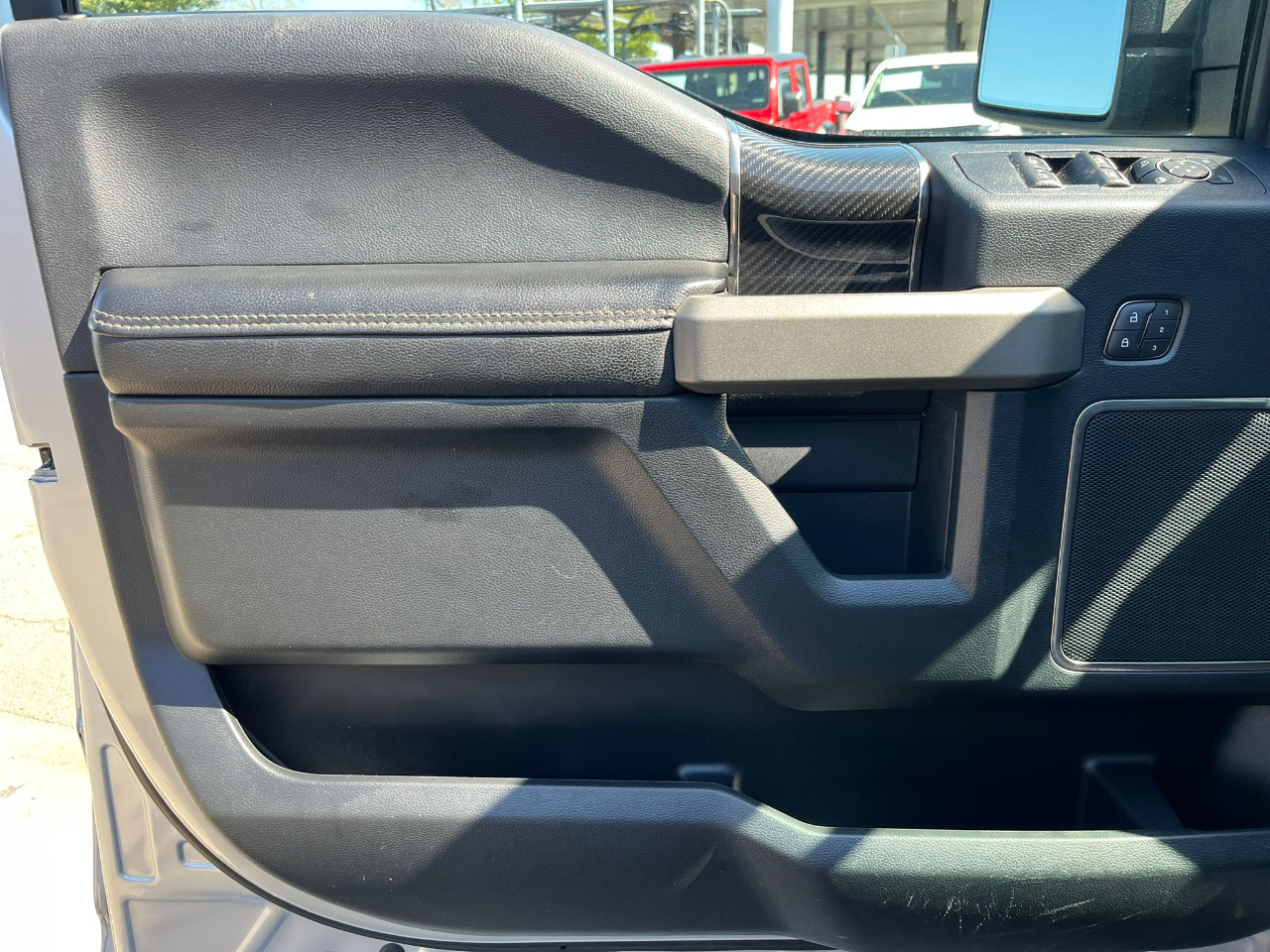 Ford F-150 Raptor SuperCrew 4WD 2019 Ford F-150 Raptor SuperCrew 4WD 2019