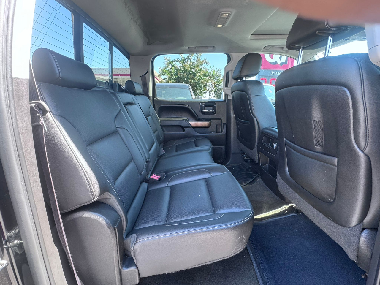 Chevrolet Silverado 1500 LTZ Crew Cab 2WD 2015 Chevrolet Silverado 1500 LTZ Crew Cab 2WD 2015