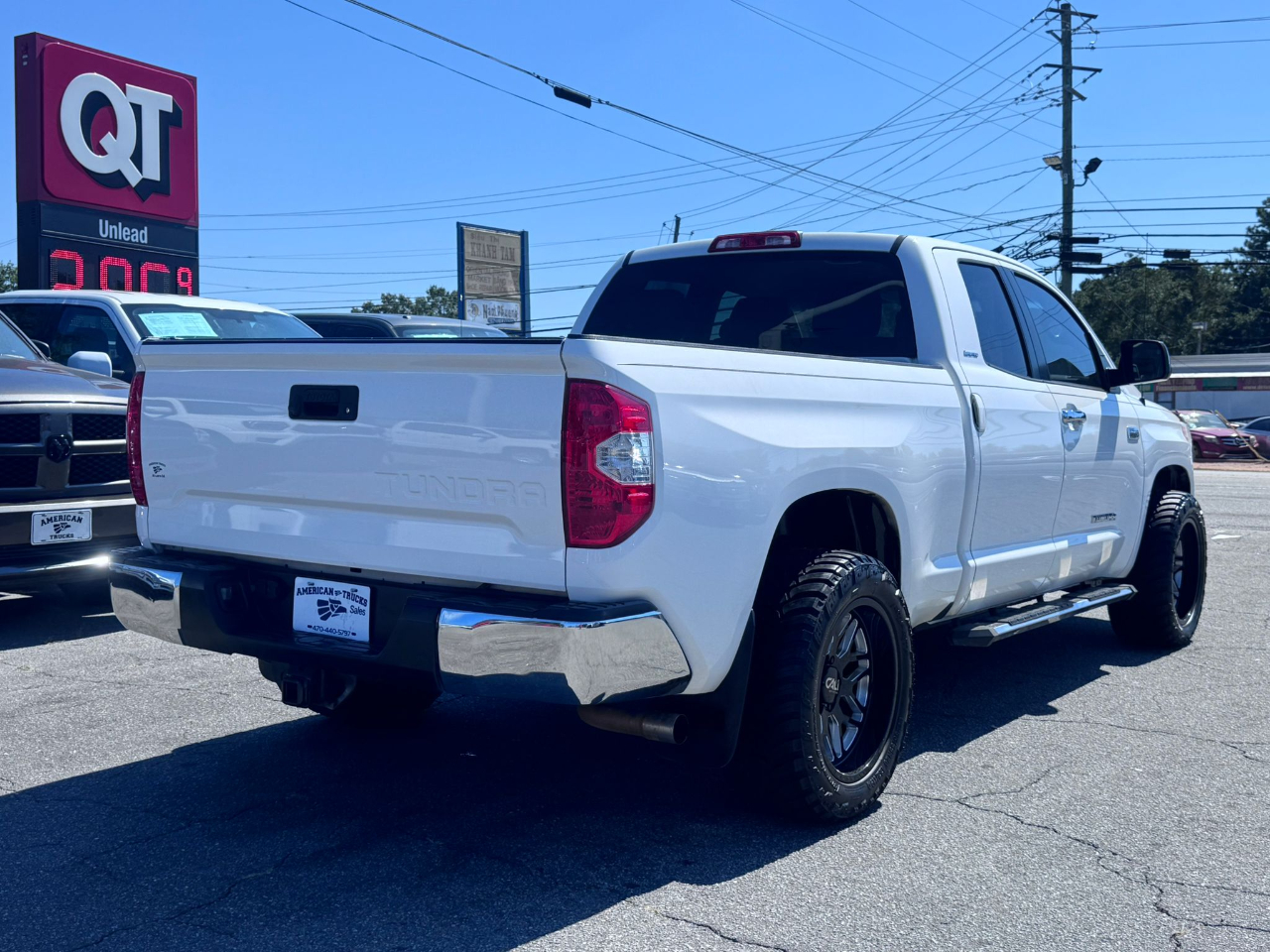 Toyota Tundra Limited 5.7L FFV Double Cab 2WD 2017 Toyota Tundra Limited 5.7L FFV Double Cab 2WD 2017