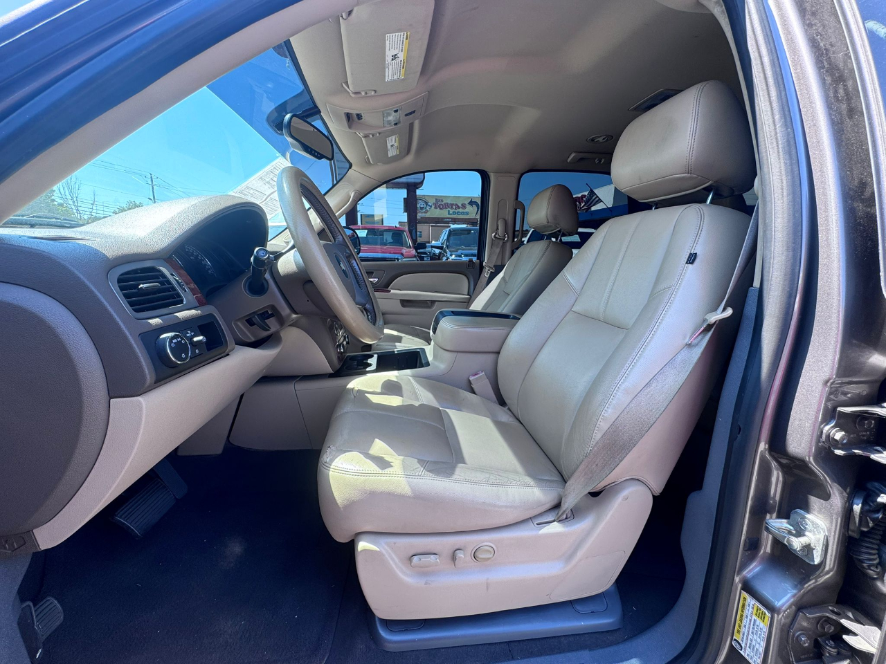 Chevrolet Tahoe LT 2WD 2012 Chevrolet Tahoe LT 2WD 2012