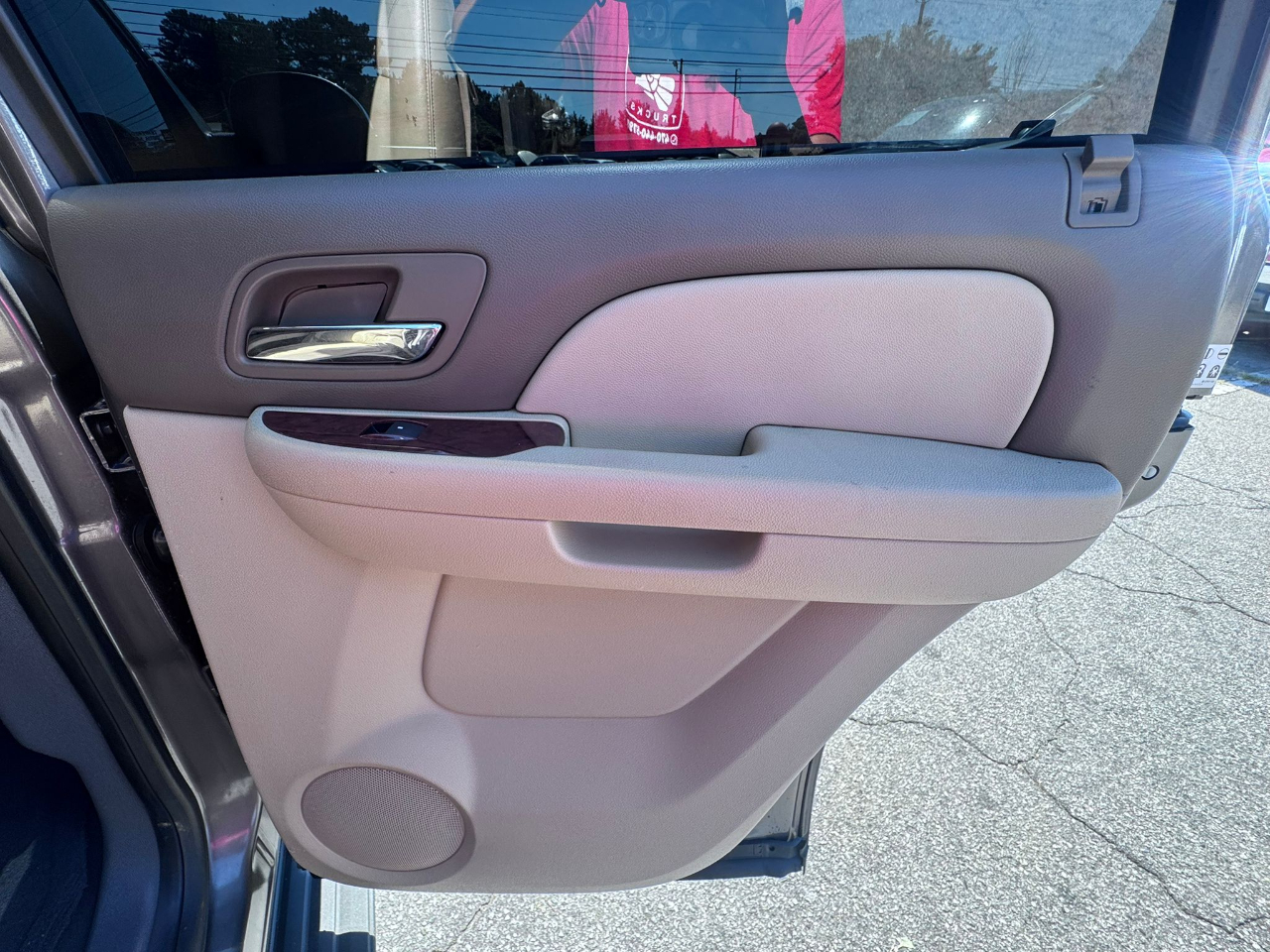 Chevrolet Tahoe LT 2WD 2012 Chevrolet Tahoe LT 2WD 2012