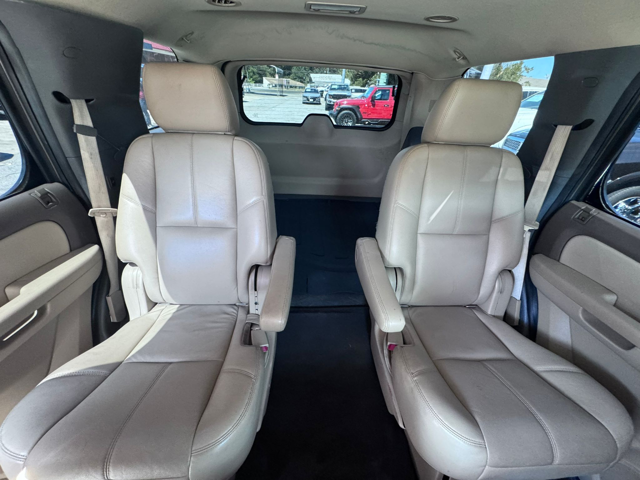 Chevrolet Tahoe LT 2WD 2012 Chevrolet Tahoe LT 2WD 2012