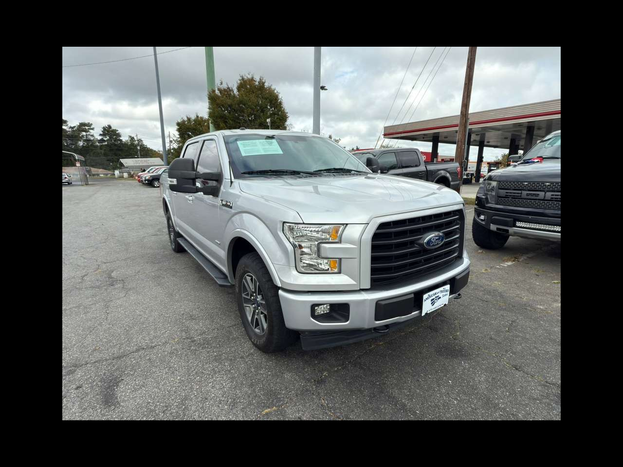 Ford F-150 Lariat SuperCrew 6.5-ft. Bed 4WD 2017