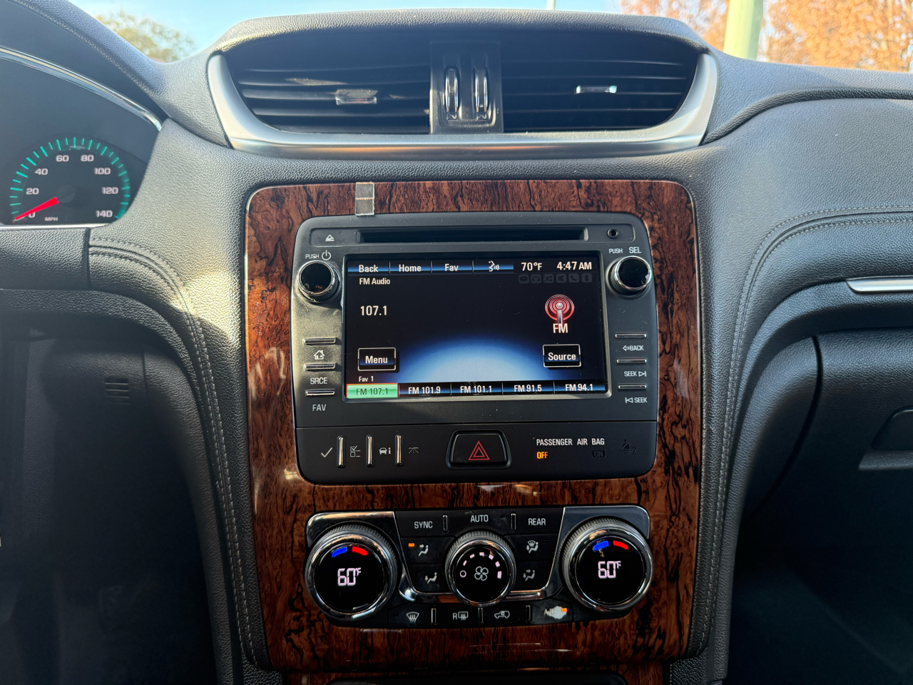 Chevrolet Traverse 2LT FWD 2014