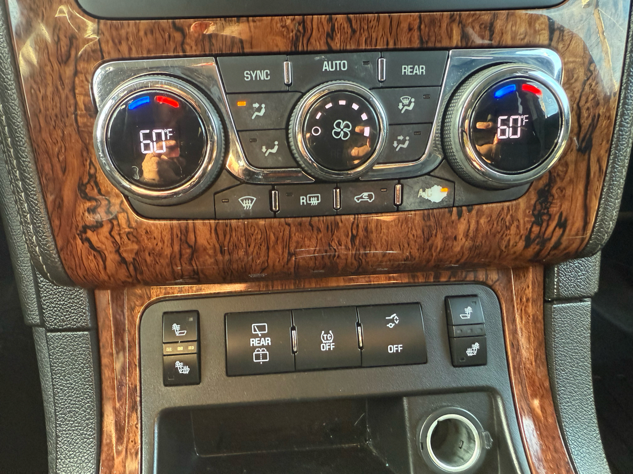 Chevrolet Traverse 2LT FWD 2014