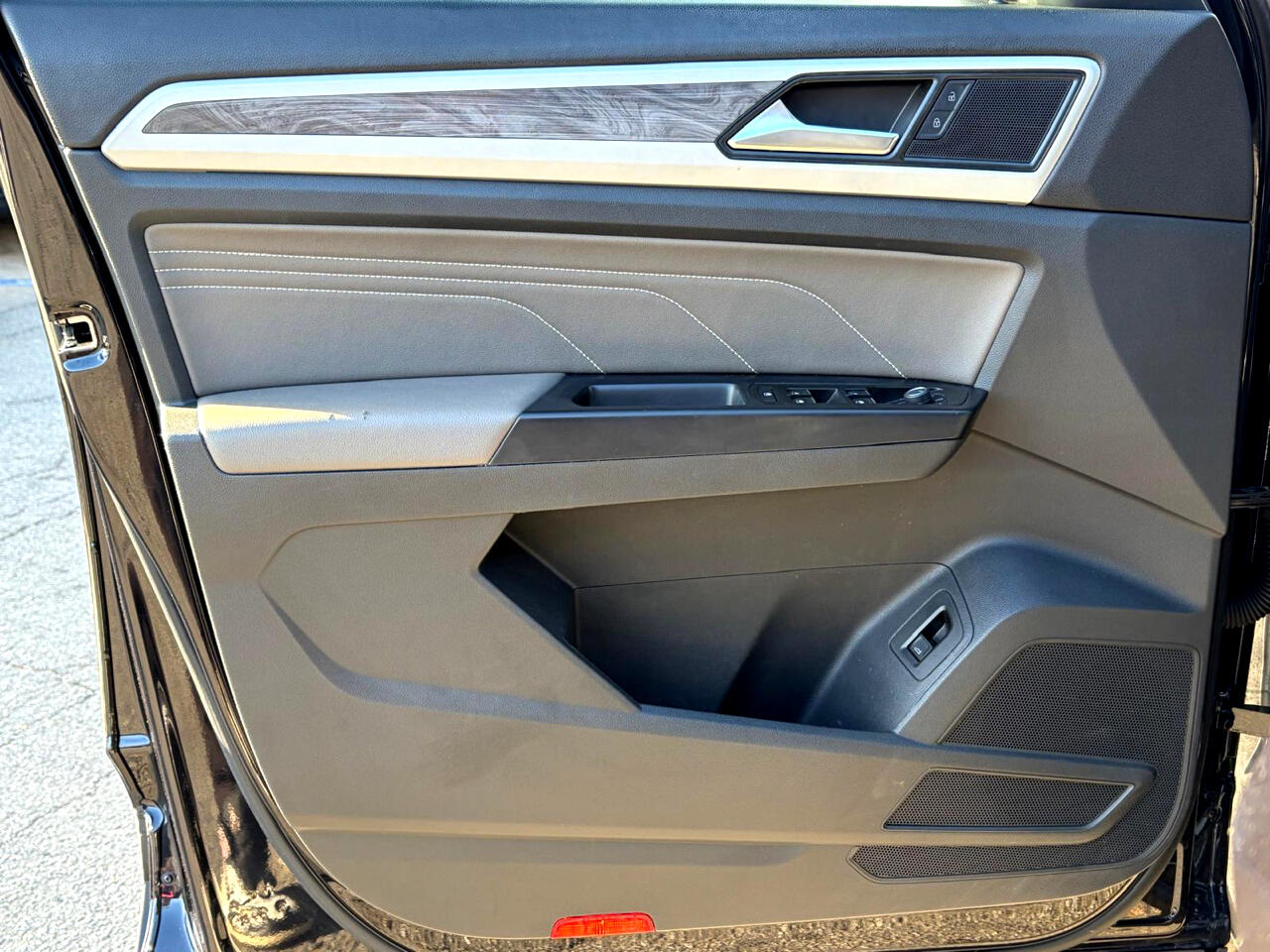 Volkswagen Atlas Cross Sport SE w/Technology 2021