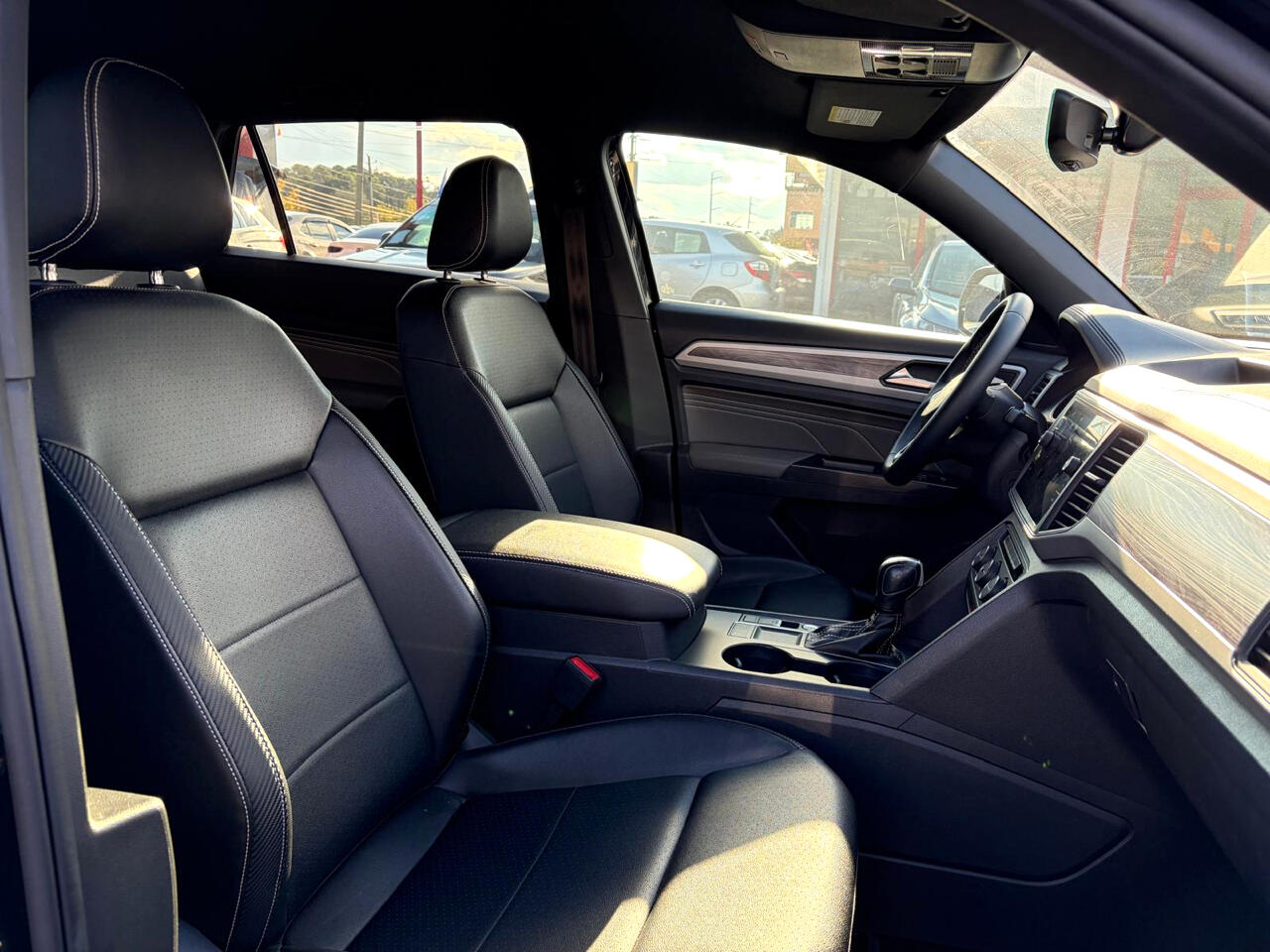 Volkswagen Atlas Cross Sport SE w/Technology 2021