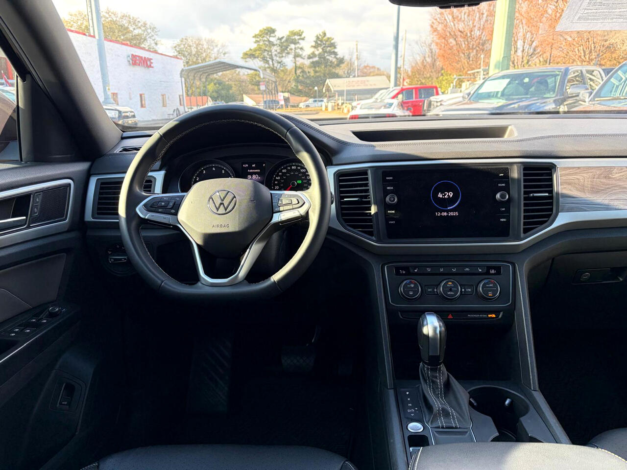 Volkswagen Atlas Cross Sport SE w/Technology 2021
