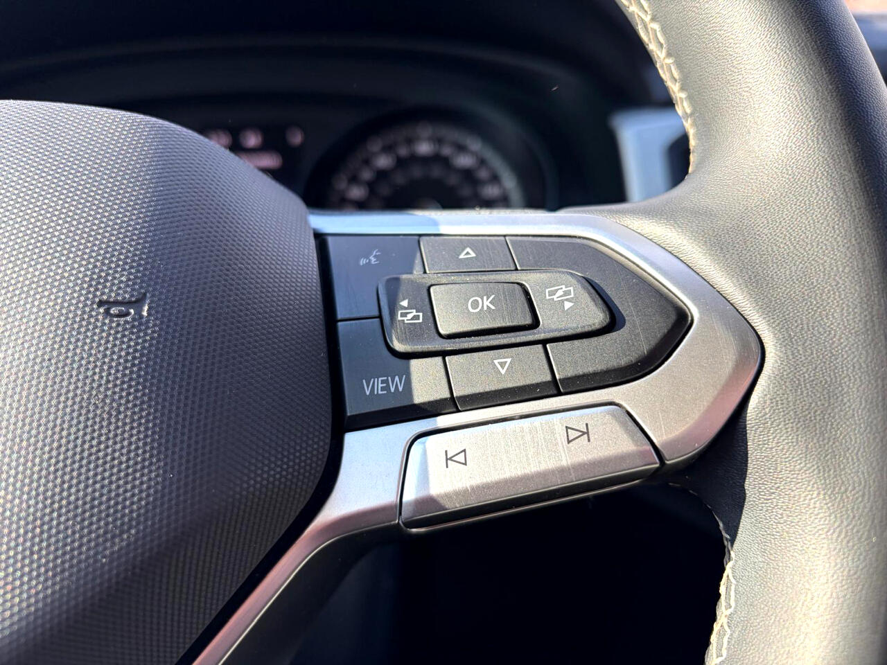 Volkswagen Atlas Cross Sport SE w/Technology 2021