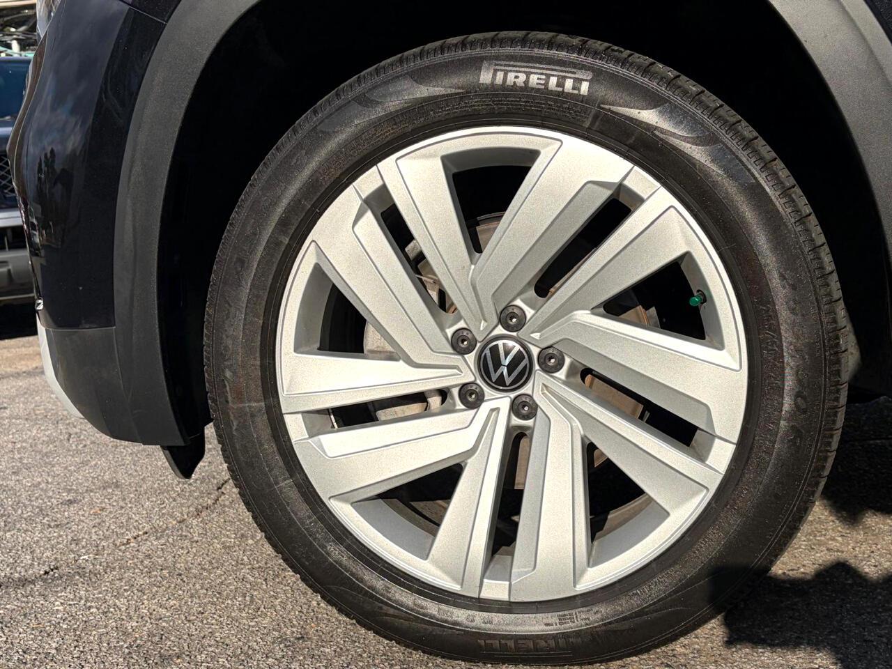 Volkswagen Atlas Cross Sport SE w/Technology 2021