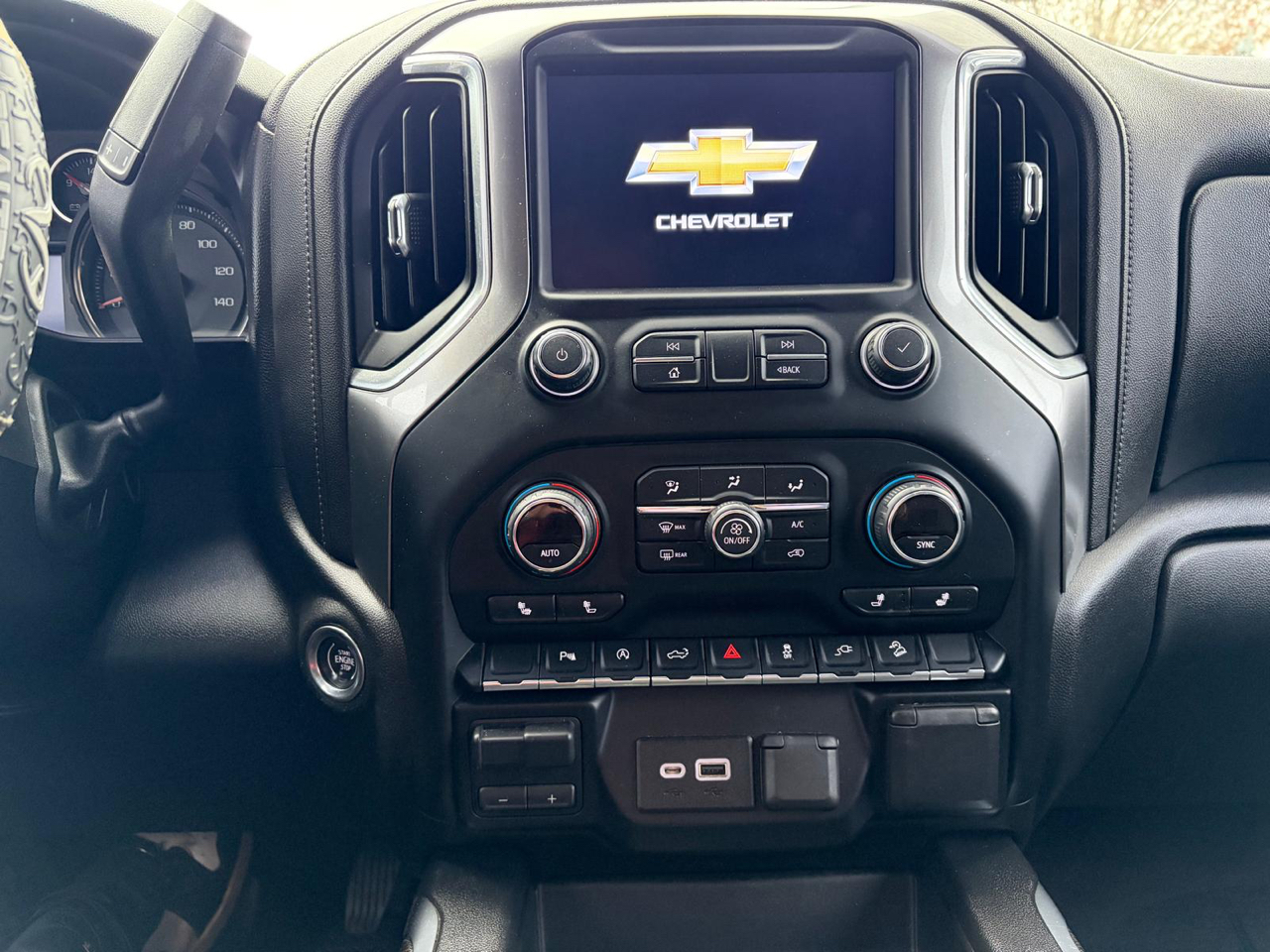 Chevrolet Silverado 1500 RST Crew Cab 4WD 2019