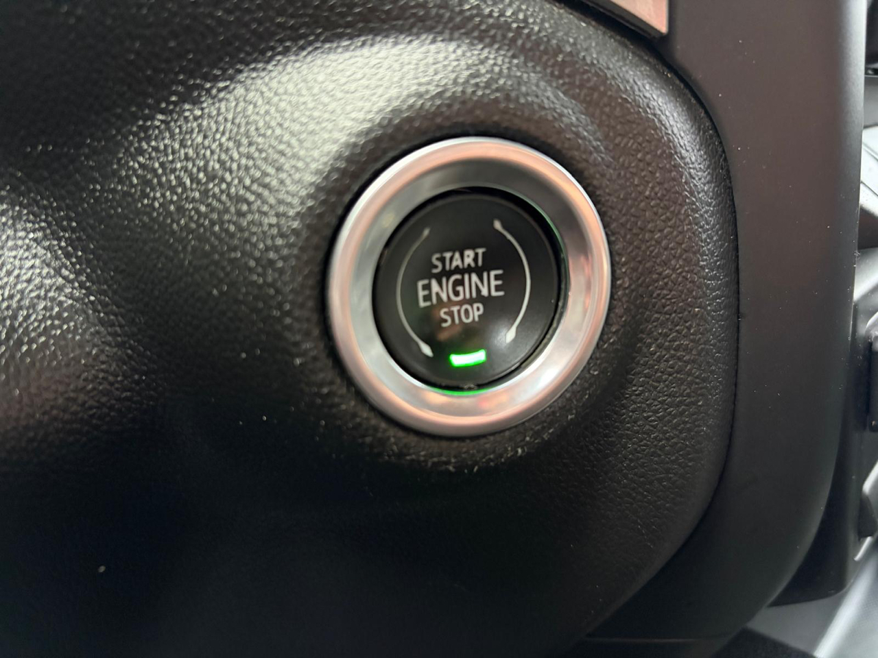 Chevrolet Silverado 1500 RST Crew Cab 4WD 2019