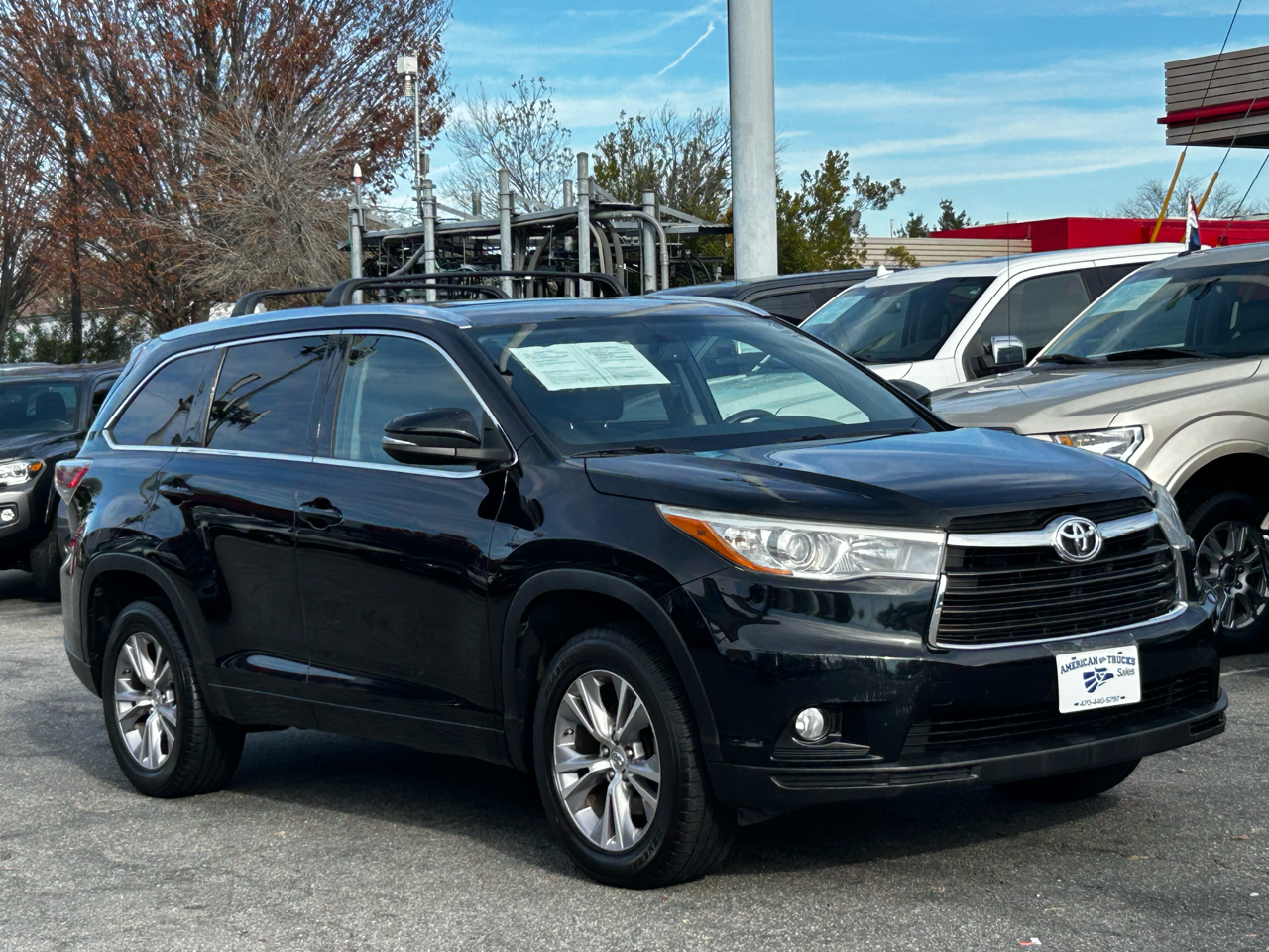 Toyota Highlander XLE FWD V6 2015