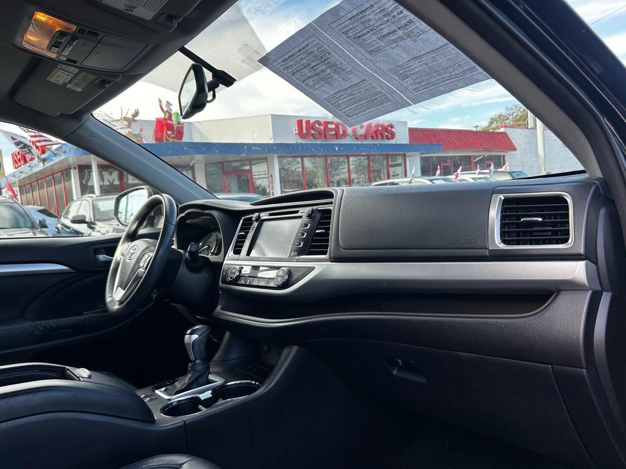 Toyota Highlander XLE FWD V6 2015