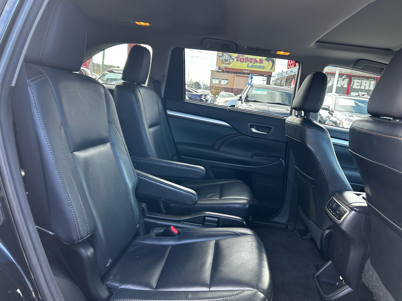 Toyota Highlander XLE FWD V6 2015