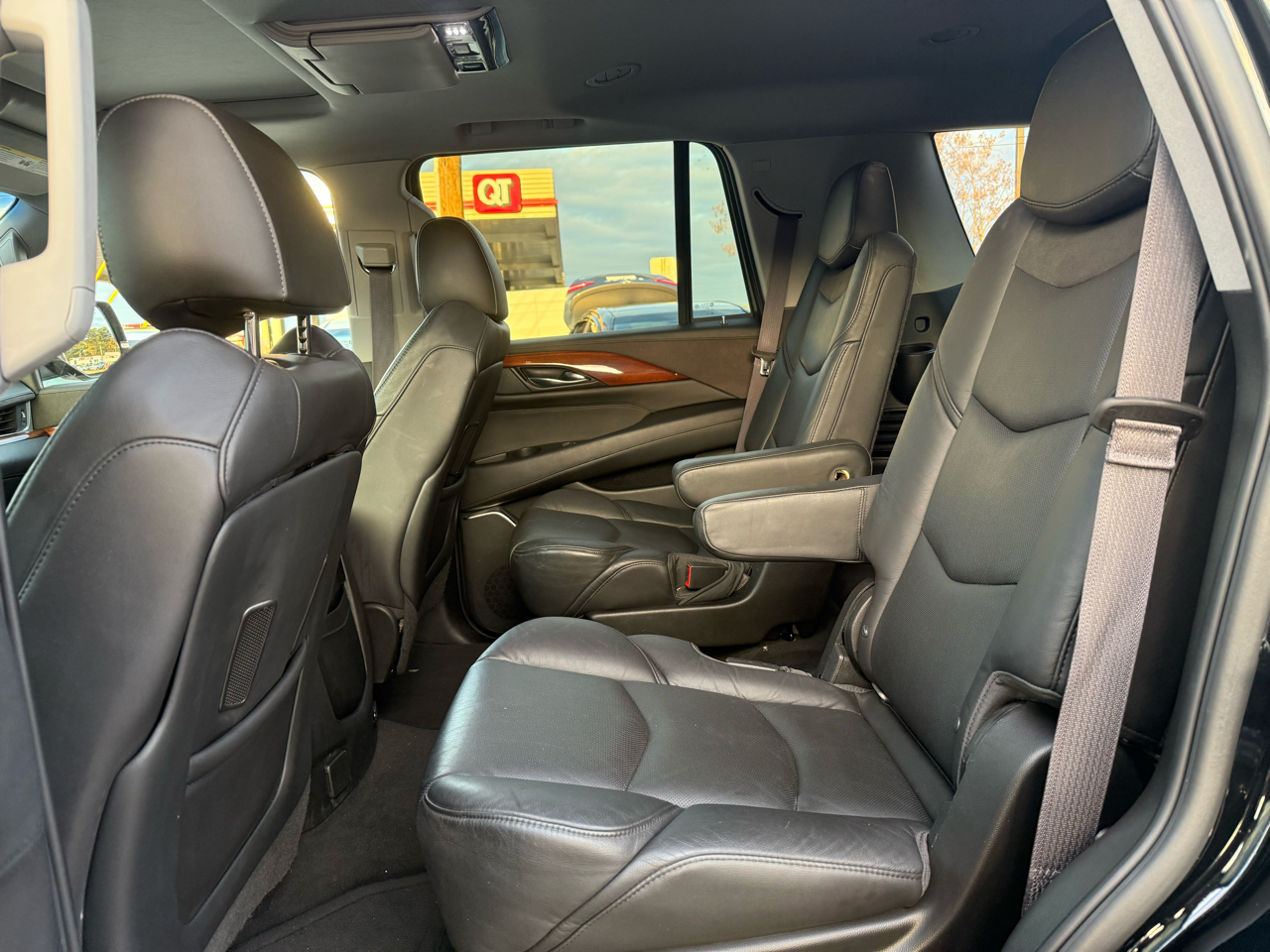 Cadillac Escalade Premium 4WD 2016