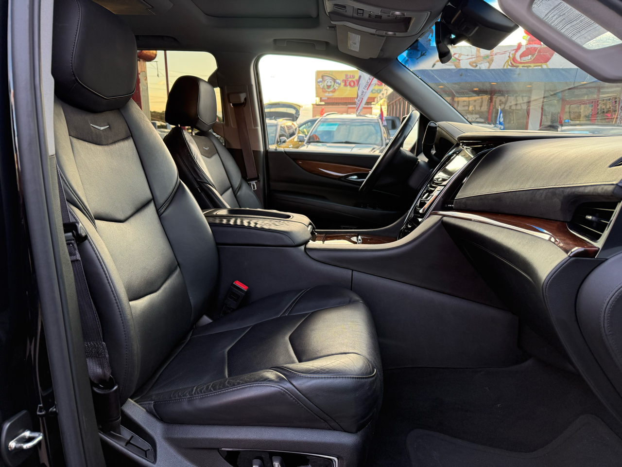 Cadillac Escalade Premium 4WD 2016