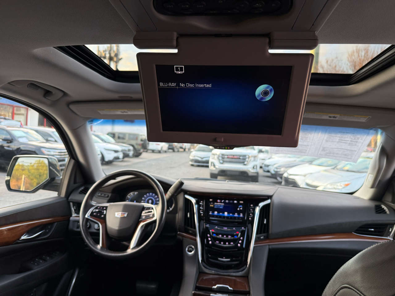 Cadillac Escalade Premium 4WD 2016