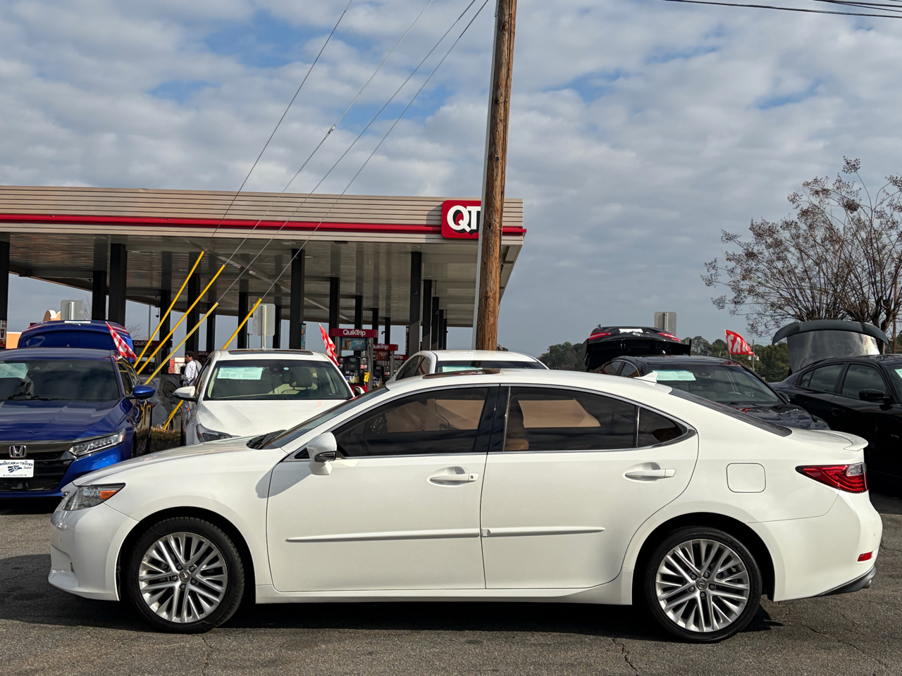 Lexus ES 350 Sedan 2014