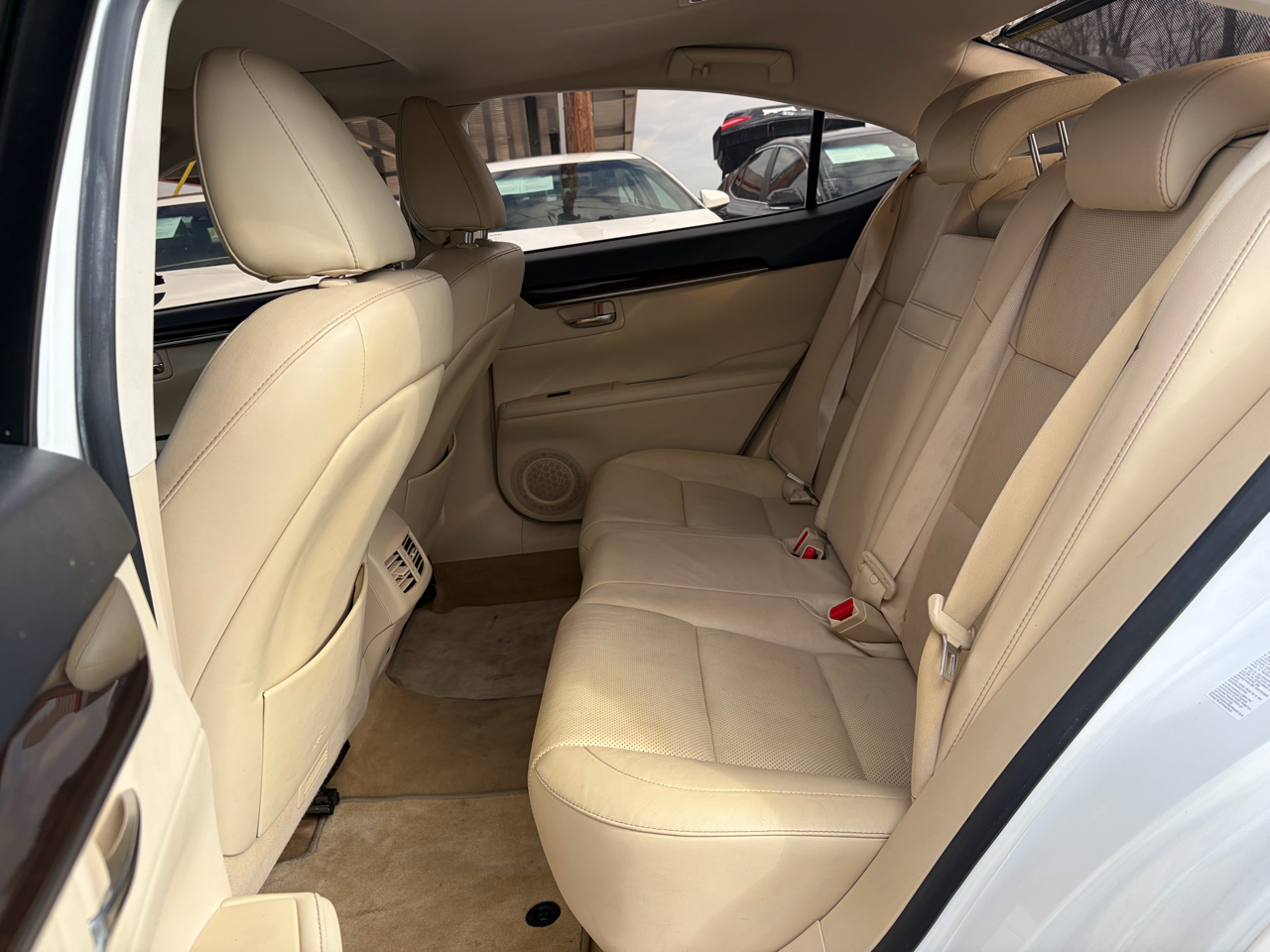 Lexus ES 350 Sedan 2014