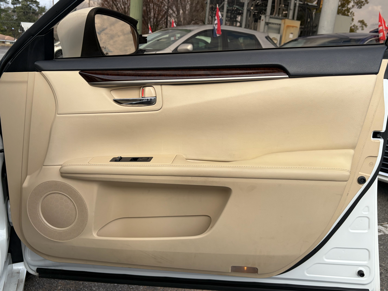 Lexus ES 350 Sedan 2014