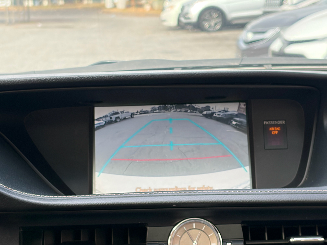 Lexus ES 350 Sedan 2014