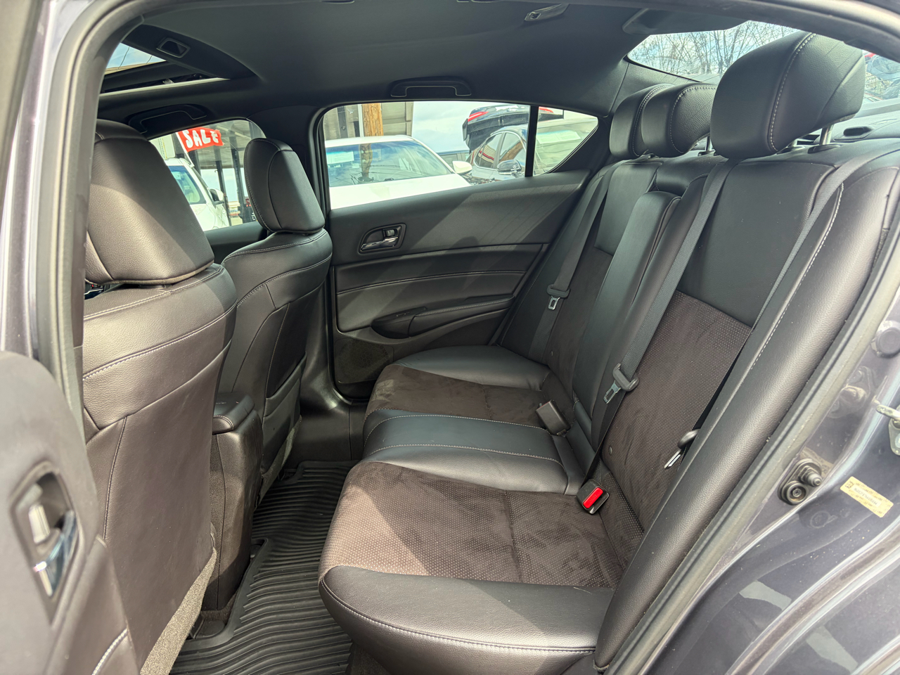 Acura ILX 8-Spd AT w/ Premium & A-SPEC Packages 2017