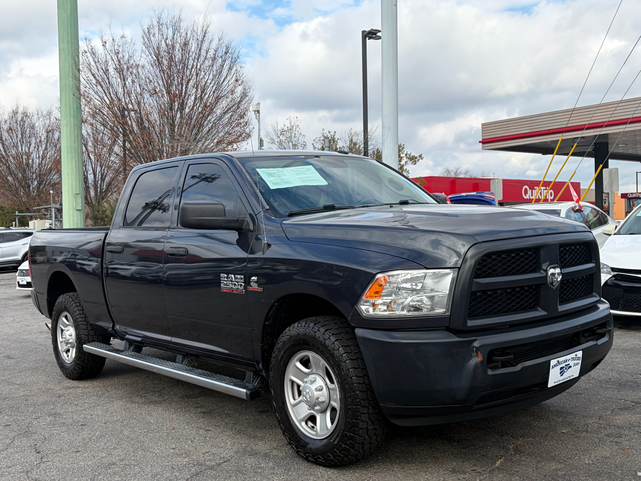 RAM 2500 Tradesman Crew Cab SWB 2WD 2017