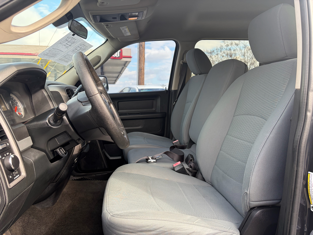 RAM 2500 Tradesman Crew Cab SWB 2WD 2017