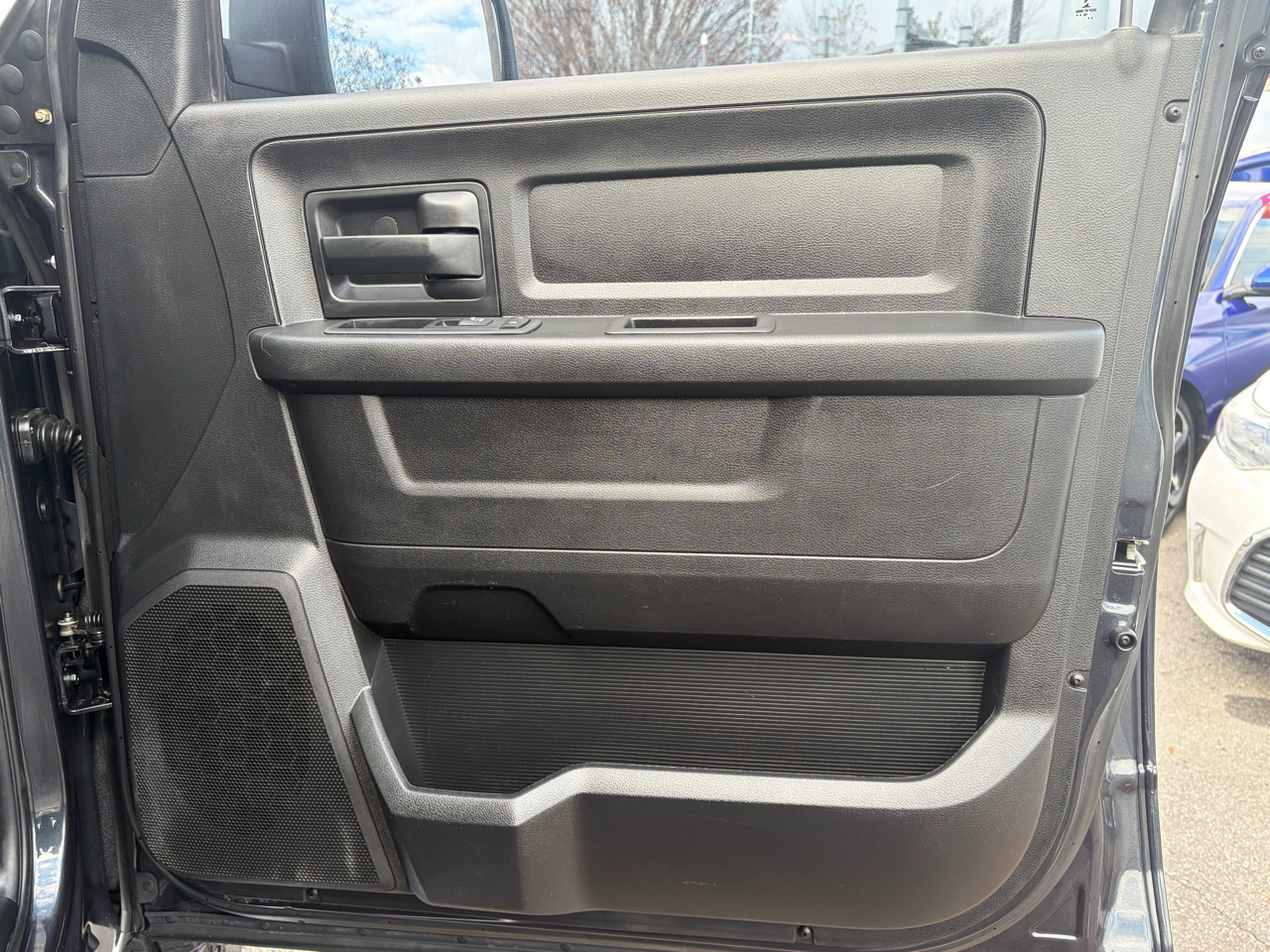 RAM 2500 Tradesman Crew Cab SWB 2WD 2017