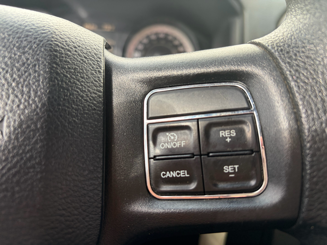 RAM 2500 Tradesman Crew Cab SWB 2WD 2017