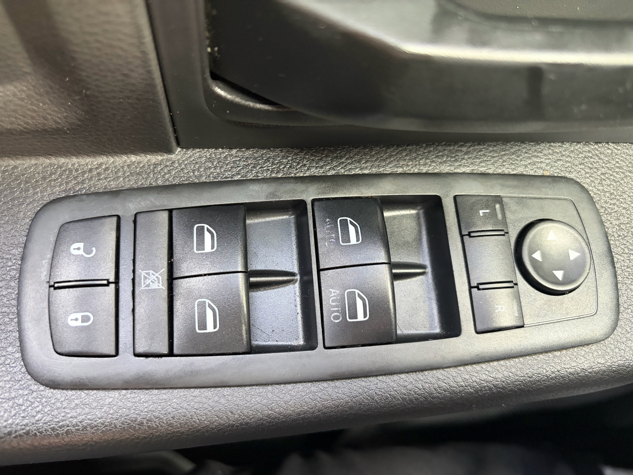 RAM 2500 Tradesman Crew Cab SWB 2WD 2017