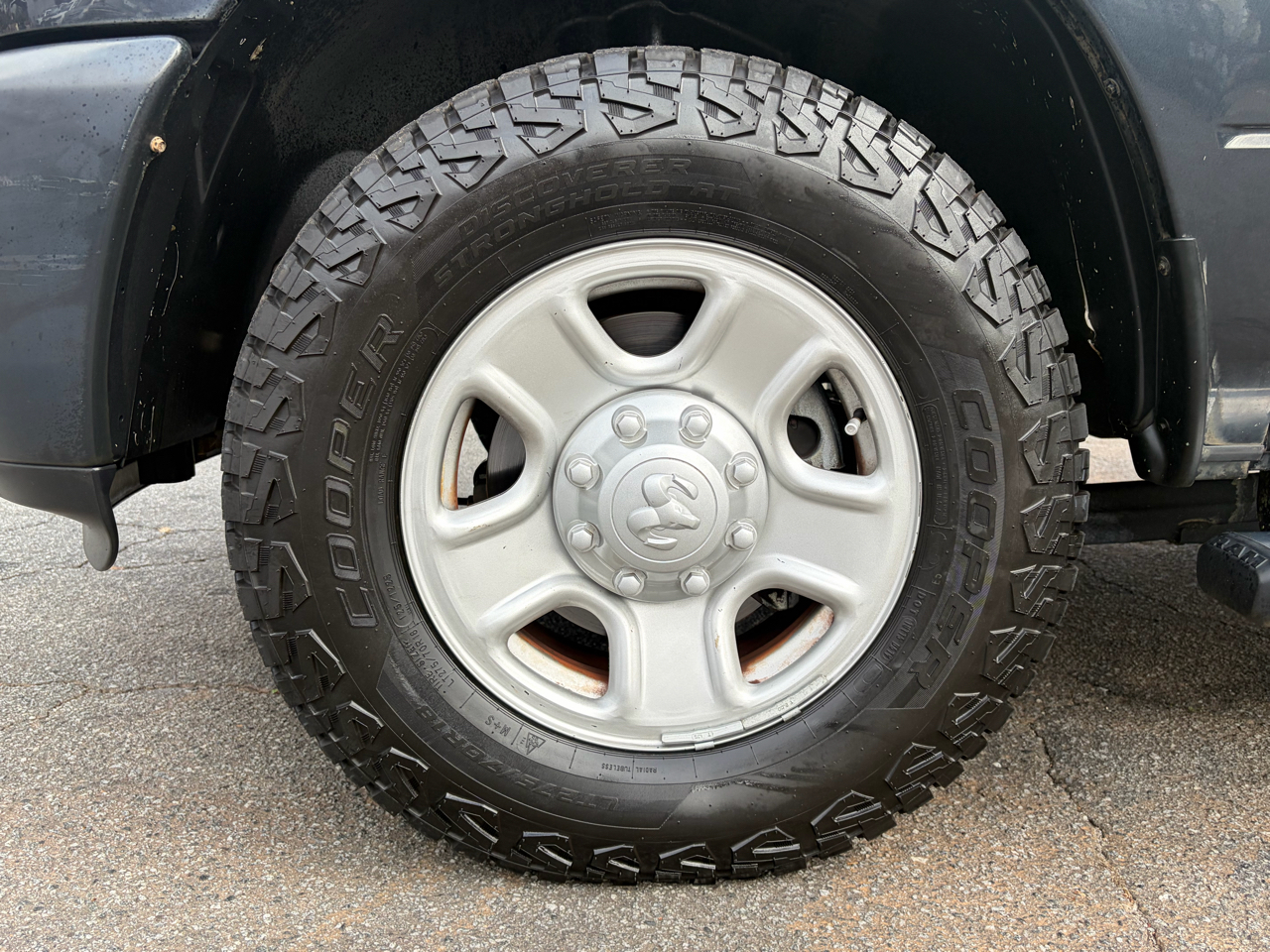 RAM 2500 Tradesman Crew Cab SWB 2WD 2017