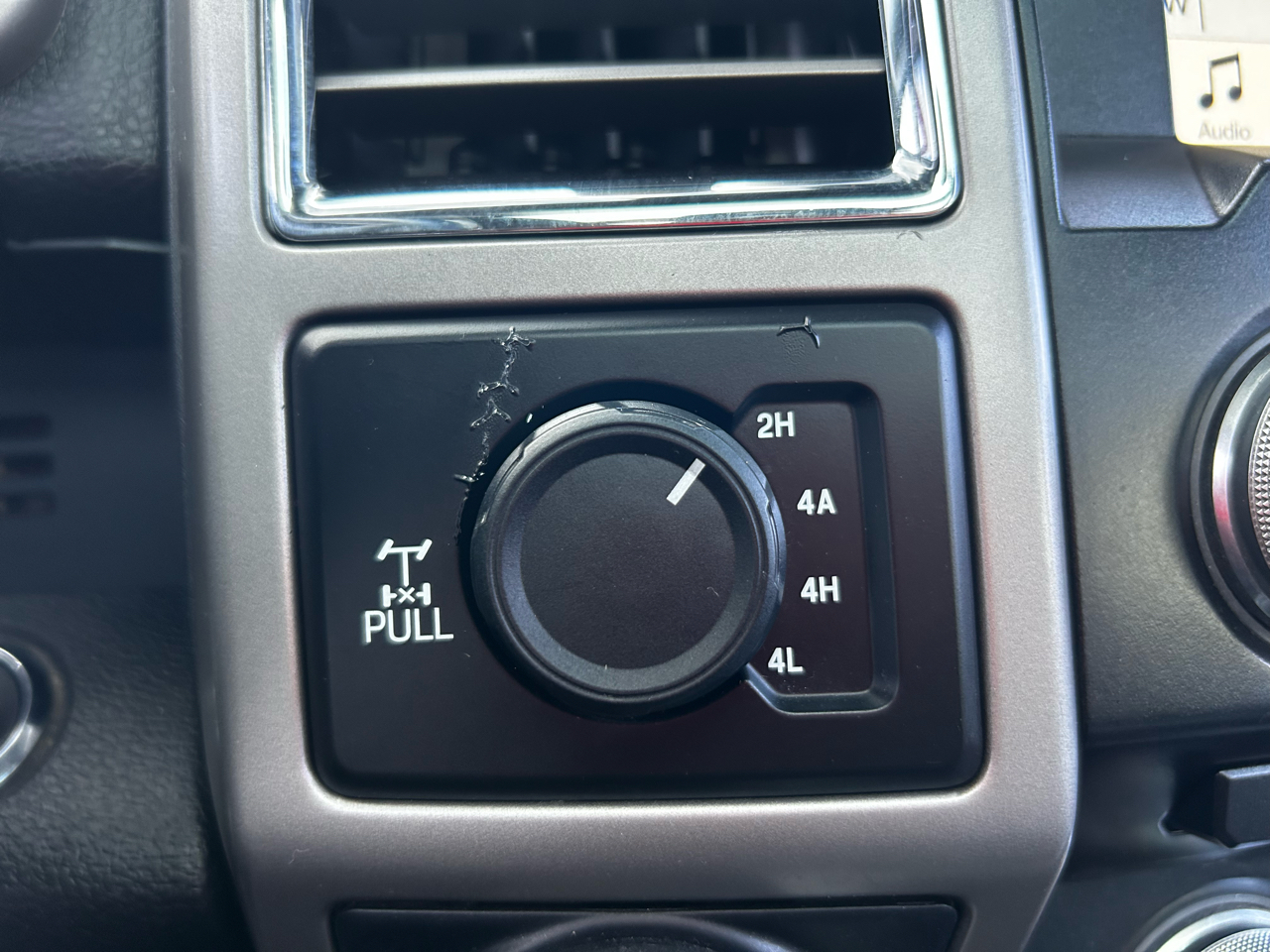 Ford F-150 Lariat SuperCrew 5.5-ft. Bed 4WD 2016