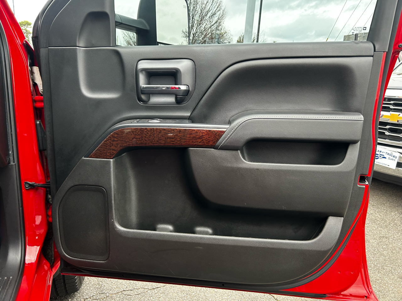 GMC Sierra 1500 SLE Crew Cab Long Box 2WD 2015