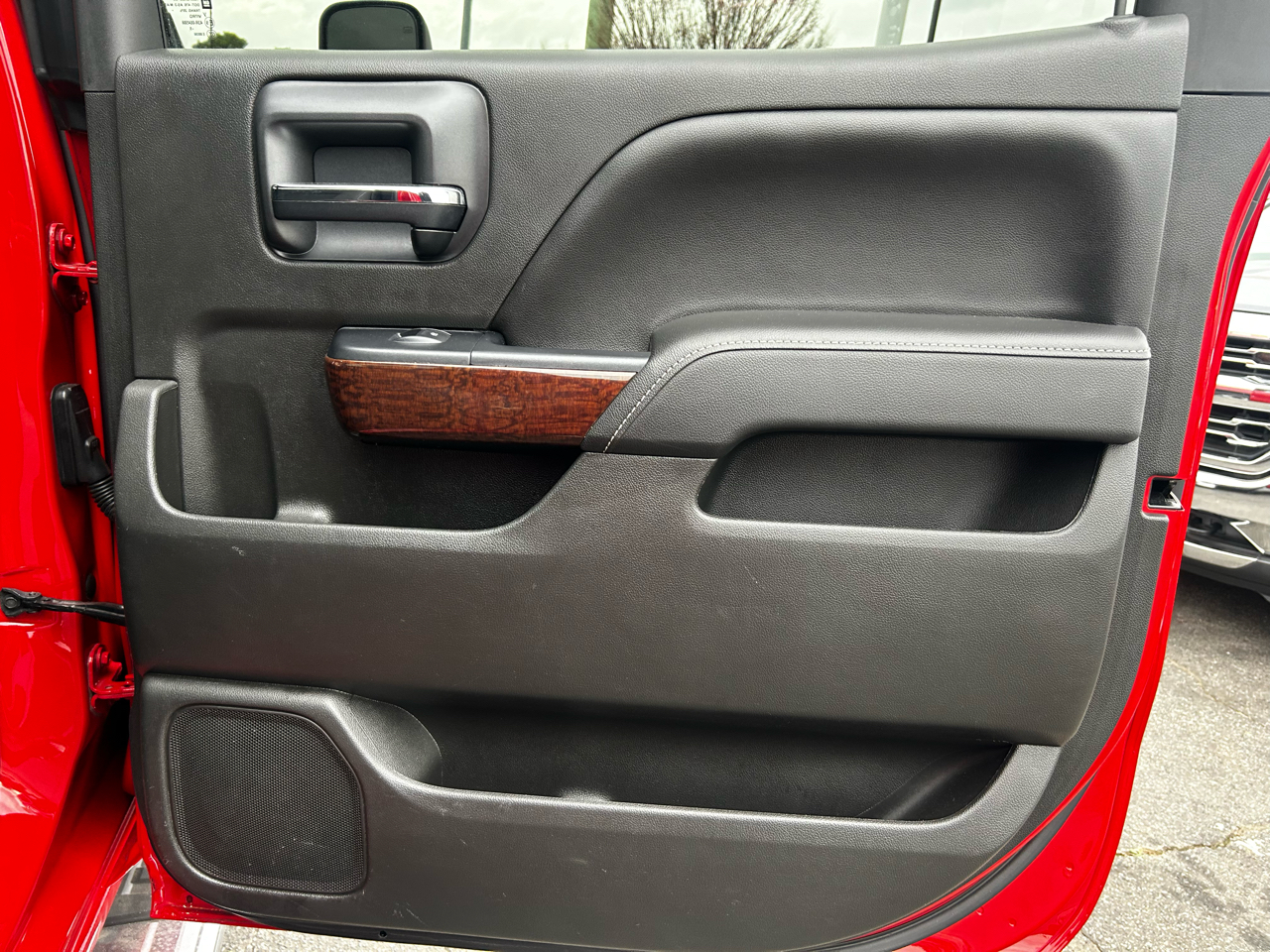 GMC Sierra 1500 SLE Crew Cab Long Box 2WD 2015