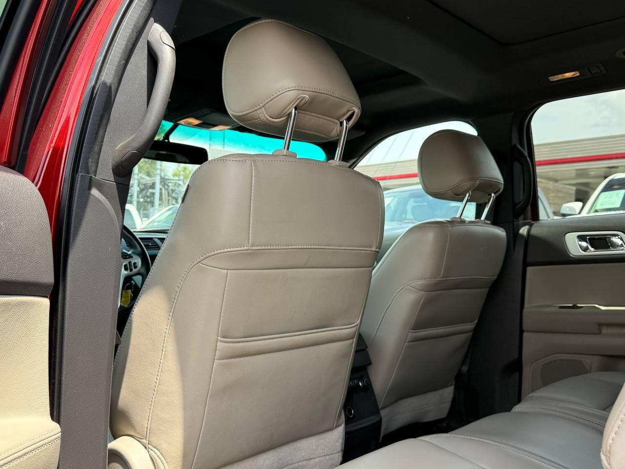 Ford Explorer XLT FWD 2014