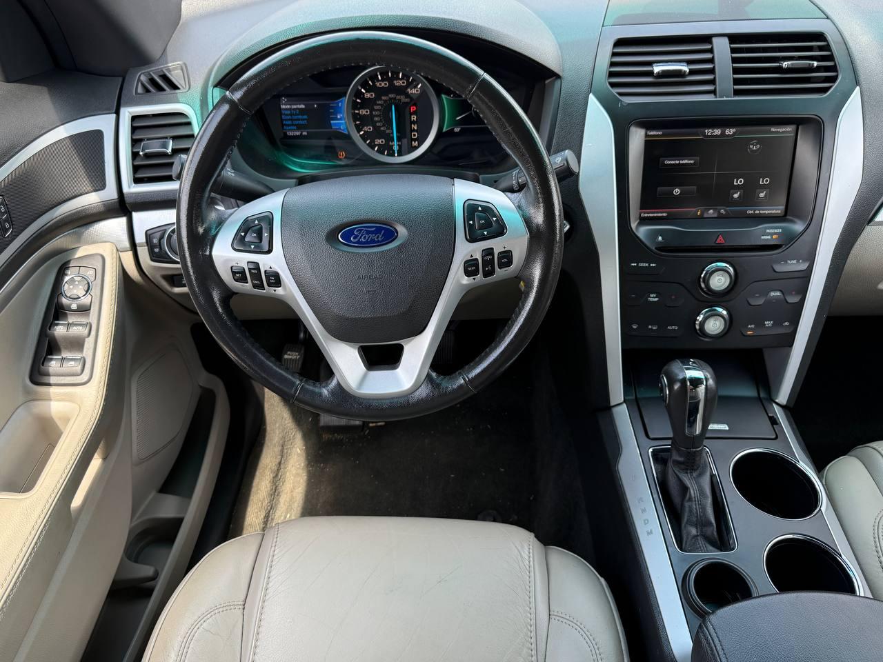Ford Explorer XLT FWD 2014