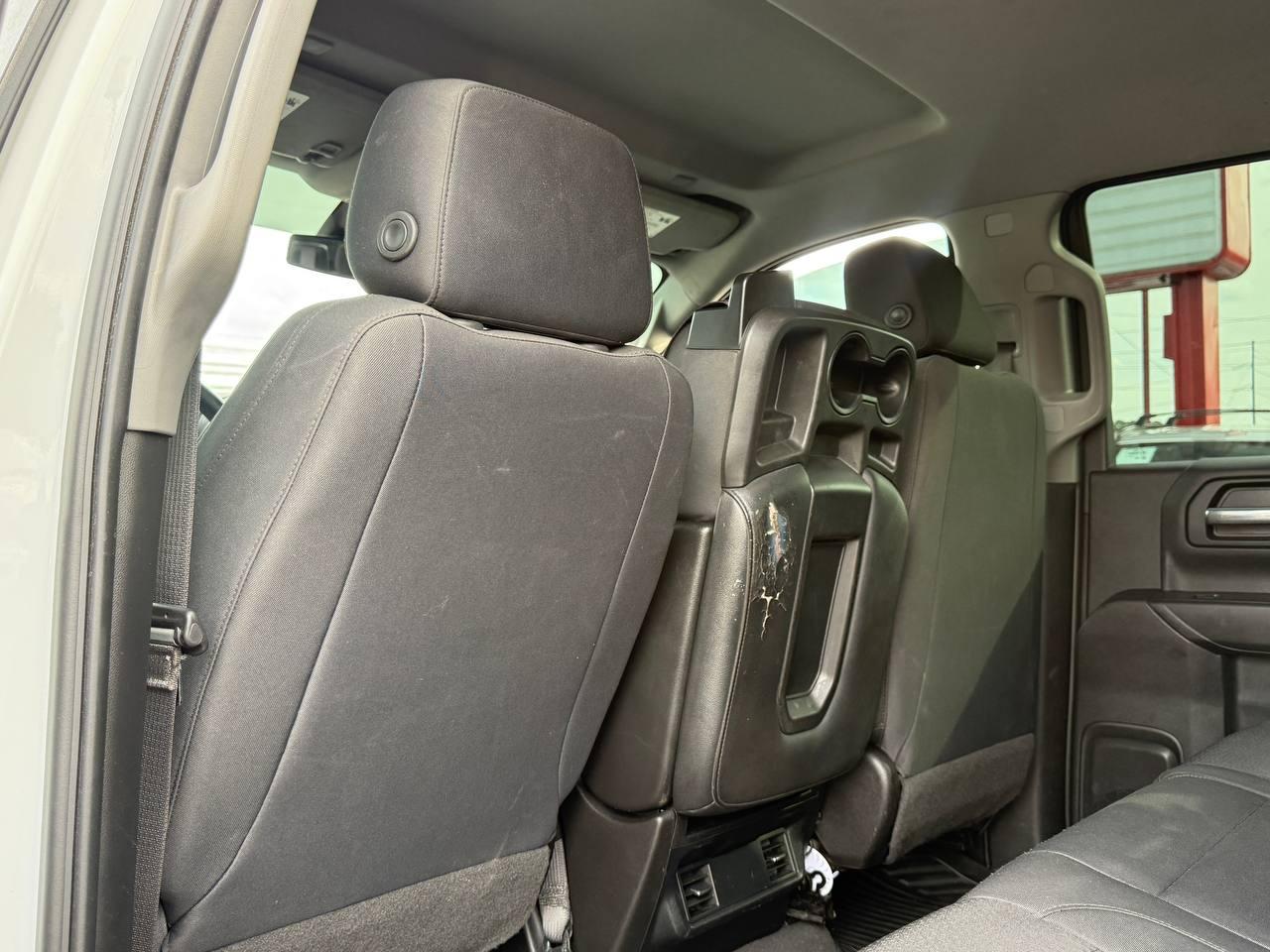 Chevrolet Silverado 1500 Custom Trail Boss Crew Cab Long Box 4WD 2019