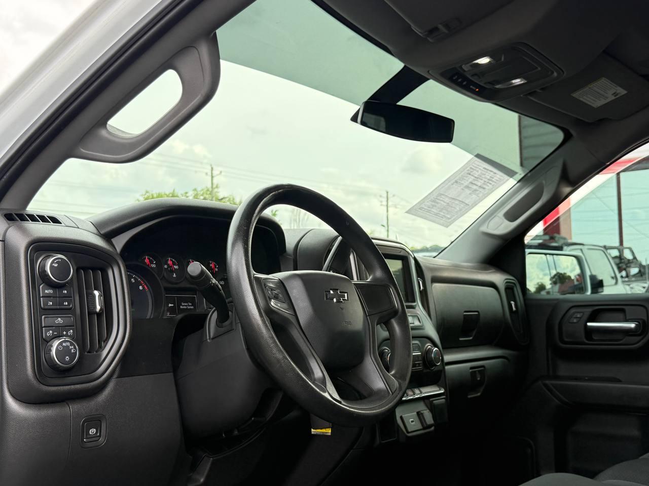 Chevrolet Silverado 1500 Custom Trail Boss Crew Cab Long Box 4WD 2019