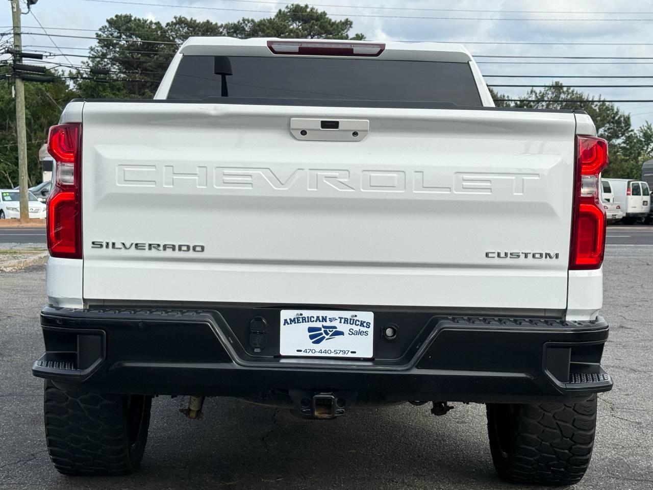 Chevrolet Silverado 1500 Custom Trail Boss Crew Cab Long Box 4WD 2019
