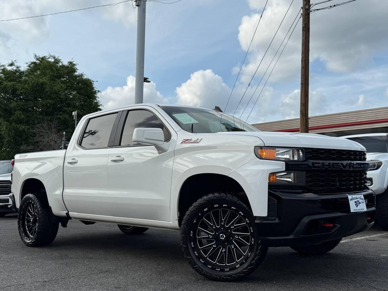 Chevrolet Silverado 1500 Custom Trail Boss Crew Cab Long Box 4WD 2019