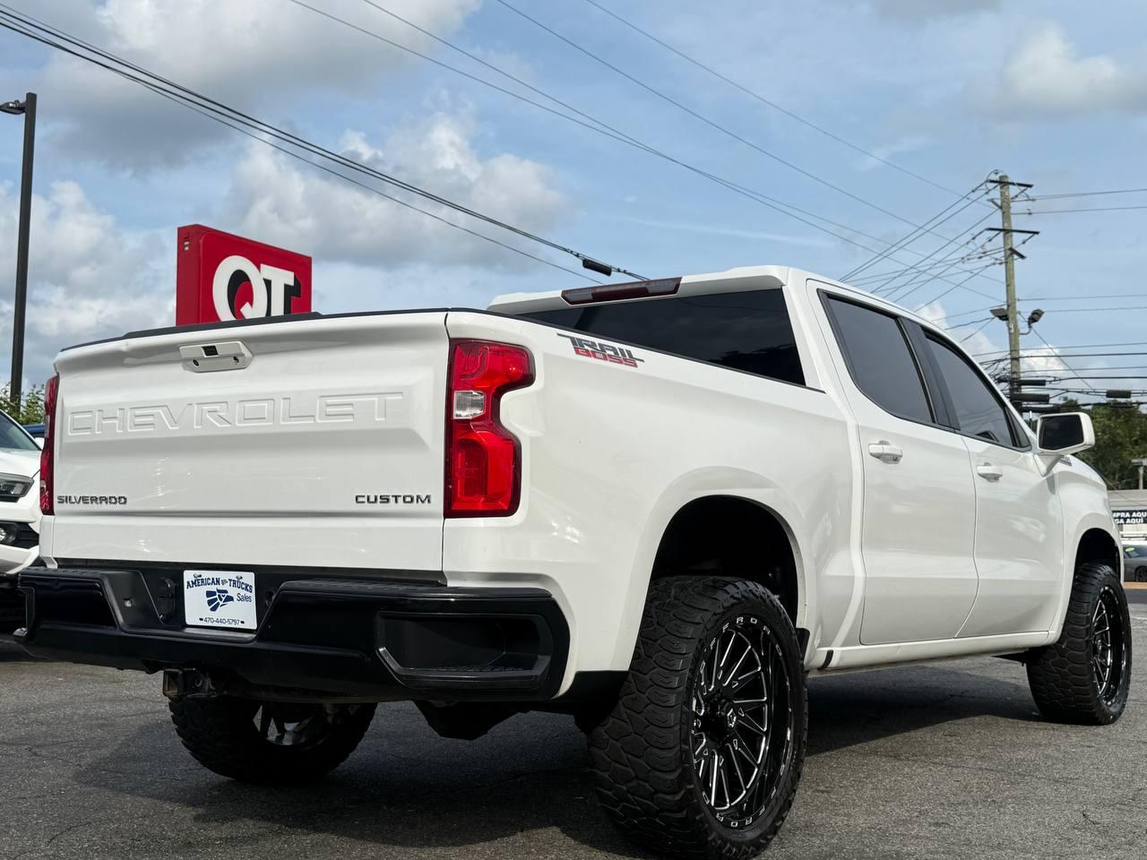 Chevrolet Silverado 1500 Custom Trail Boss Crew Cab Long Box 4WD 2019