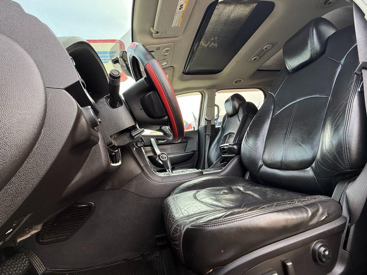 GMC Acadia SLT-2 FWD 2008