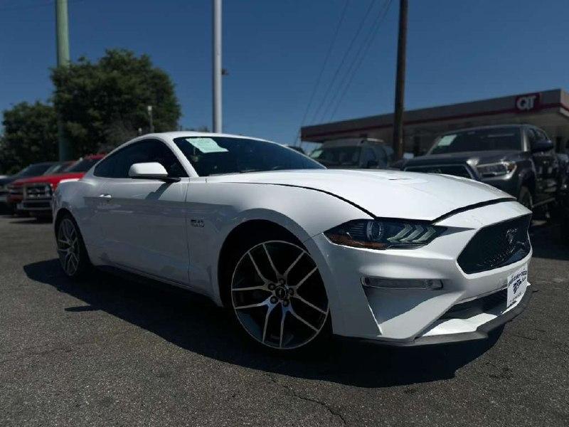 Ford Mustang GT Premium Coupe 2019