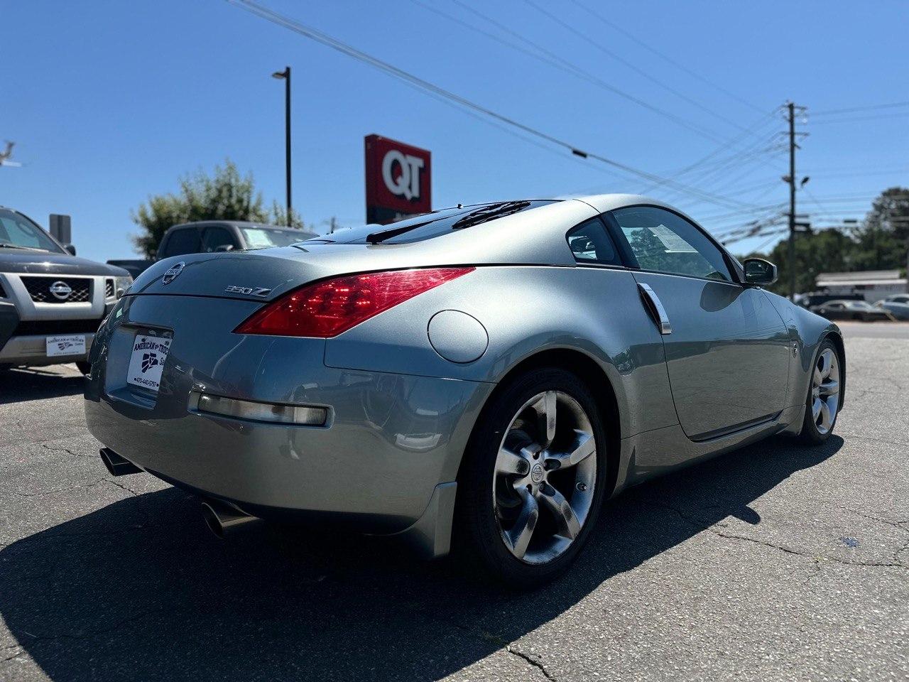 Nissan 350Z Base 2006